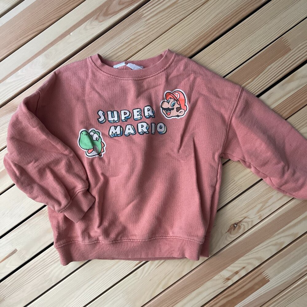 Zara Super Mario Crew Neck Sweatshirt Size 4/5 (Coralish color)